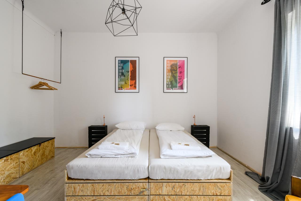 Lull Hostel Warsaw Exterior photo
